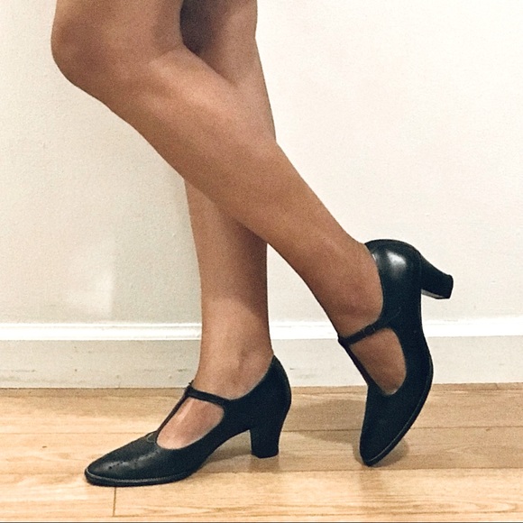 Stephane Kelian Shoes - SOLD ON VESTIAIRE COLLECTIVE!!! Vintage nineties Stephane Kelian black leather